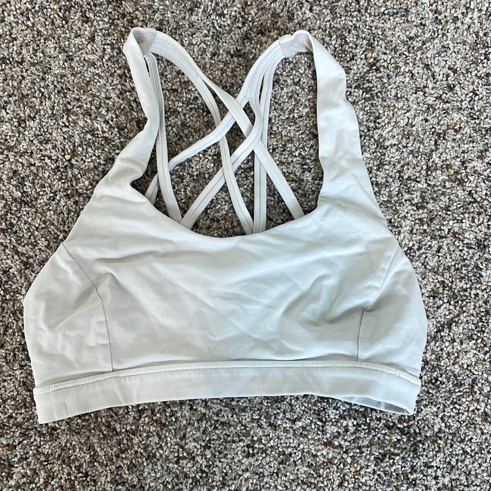 Lululemon sports bra
